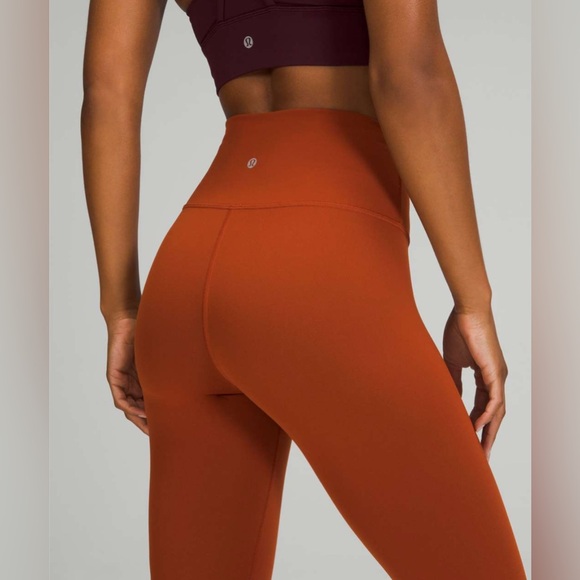 Lululemon Wunder Train High-Rise Tight 25"
Aztec Brick size 18 - Picture 4 of 11